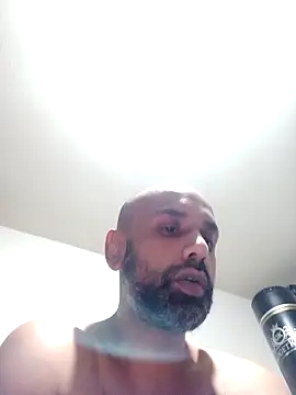 Snapshot of T1T012 chatting on February 2026 04:44:01 AM T1T012 online show from February 2026 04:44:01 AM