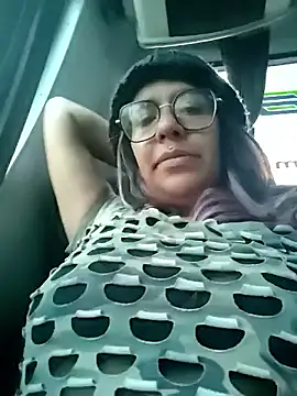 Abby 2-1 online show from November 2025 09:02:01 PM