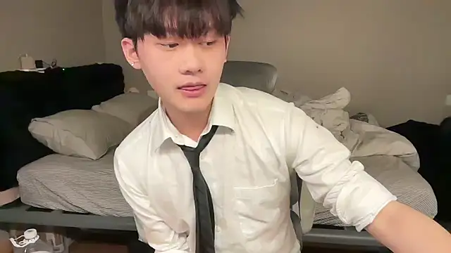 Snapshot of iambennet chatting on February 2026 03:05:02 PM iambennet online show from February 2026 03:05:02 PM