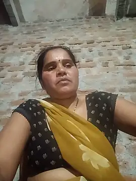 Snapshot of Nm_sanjna chatting on May 2026 03:52:01 PM Nm sanjna online show from May 2026 03:52:01 PM