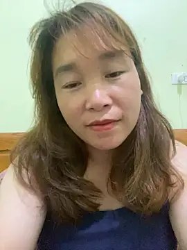 Jubi05051994 online show from October 2025 12:50:01 PM