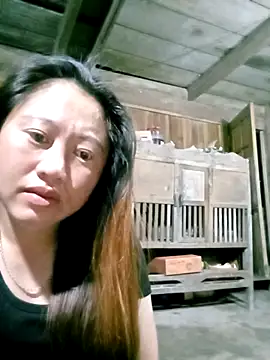 Ducky27021991 online show from December 2025 10:38:01 PM