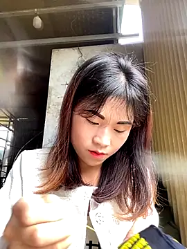 Mylinh- online show from October 2025 01:47:02 AM
