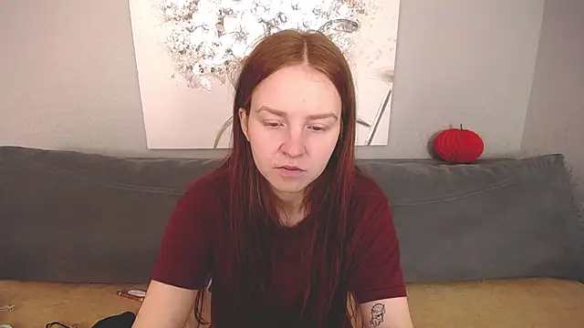 Snapshot of Evarey_ chatting on October 2025 04:34:02 AM Evarey online show from October 2025 04:34:02 AM