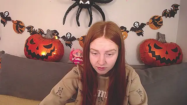 Snapshot of Evarey_ chatting on November 2025 05:09:01 AM Evarey online show from November 2025 05:09:01 AM