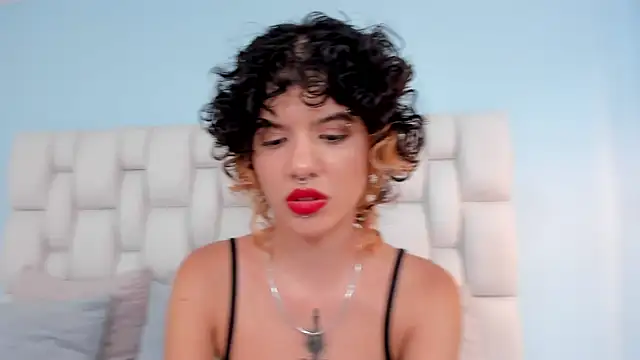 eva caos online show from March 2026 06:48:02 AM