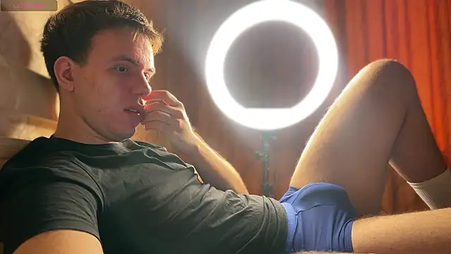 mynameischris online show from February 2026 08:56:01 AM