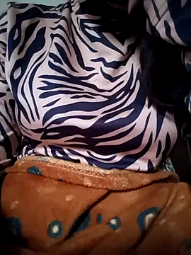 lovely simran online show from November 2025 11:21:01 AM