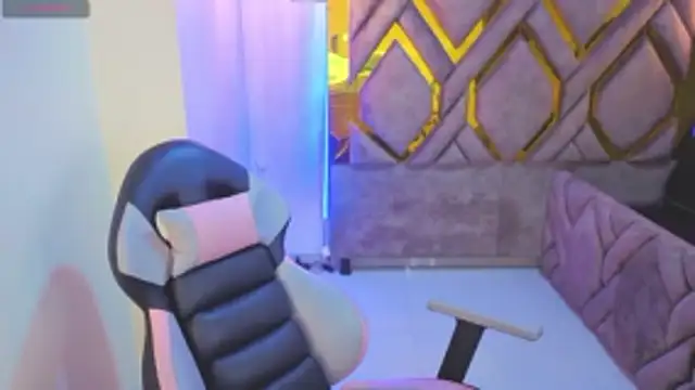 Addyy 02 online show from January 2026 12:38:01 AM