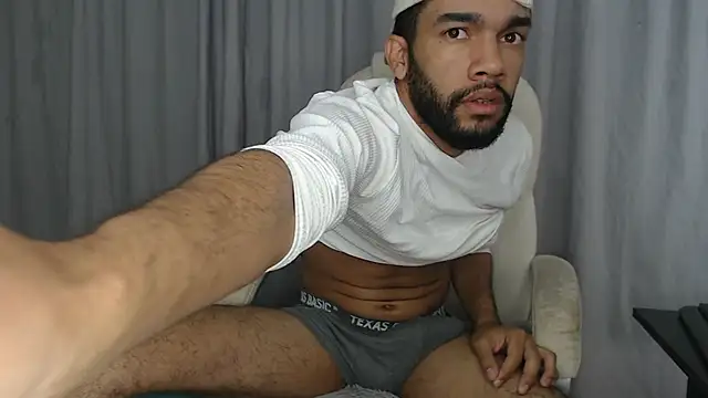 andresnoir  online show from October 2025 02:18:02 PM