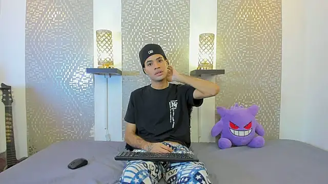 JacobBlackwell  online show from December 2025 07:30:02 PM