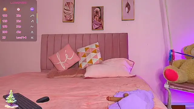 little ellie 1 online show from December 2025 07:42:02 PM