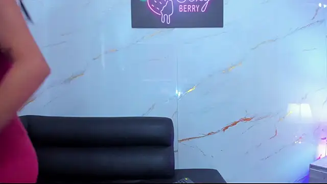 Little nicoll online show from January 2026 11:06:02 PM