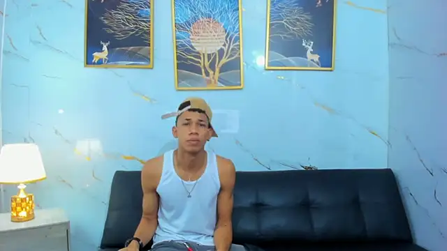 Little nicoll online show from April 2026 12:33:01 AM