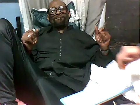 Snapshot of Toyboya6 chatting on June 2026 03:37:02 AM Toyboya6 online show from June 2026 03:37:02 AM