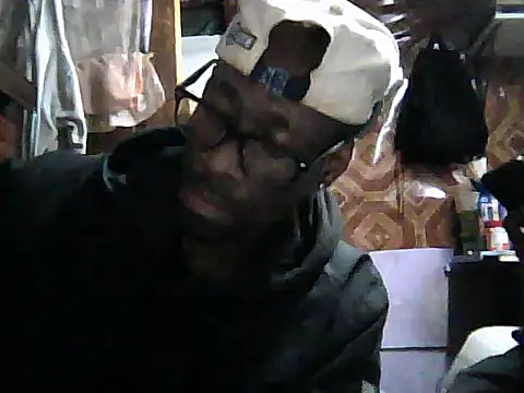 Snapshot of Toyboya6 chatting on June 2026 07:39:02 PM Toyboya6 online show from June 2026 07:39:02 PM