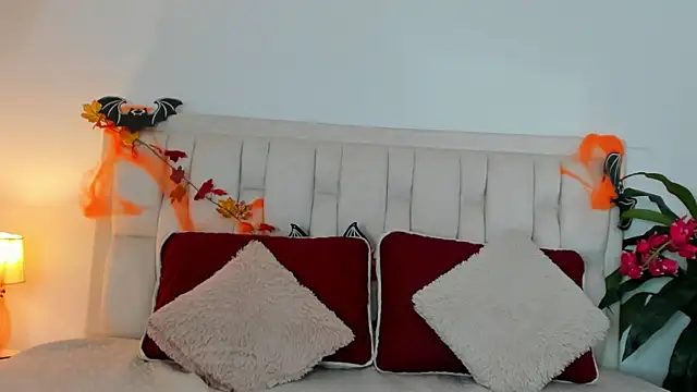 Amara18   online show from October 2025 12:55:02 AM