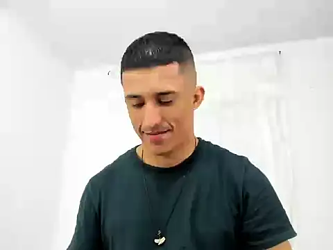 Muscle man07 online show from November 2025 01:36:01 AM