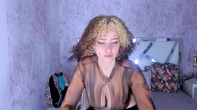 Snapshot of benny_wilson chatting on October 2025 03:18:01 AM benny wilson online show from October 2025 03:18:01 AM