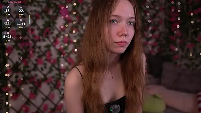 Petite Polly online show from February 2026 06:11:02 PM