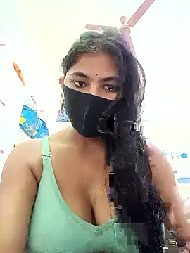 Hot radhaji online show from January 2026 10:25:02 PM