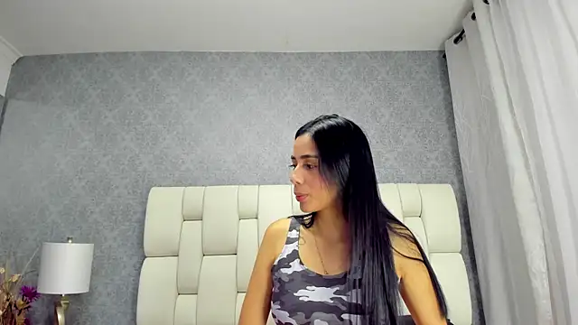 Snapshot of nicollandjhon chatting on November 2025 01:38:01 AM nicollandjhon online show from November 2025 01:38:01 AM