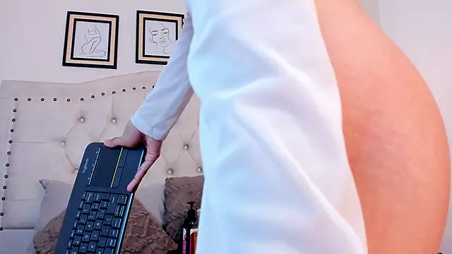 amely santana online show from November 2025 07:58:01 PM