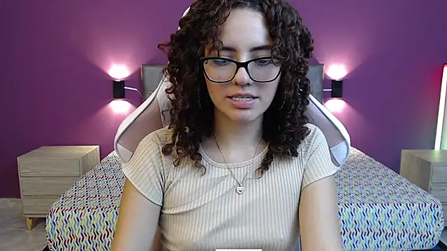 Dulcee Gaby online show from March 2026 11:37:02 AM