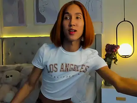 Chloe Celeste online show from October 2025 06:15:02 AM