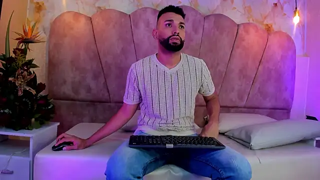 onlymen2025 online show from October 2025 01:31:02 PM