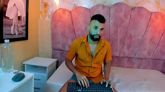 onlymen2025 online show from October 2025 11:53:02 AM