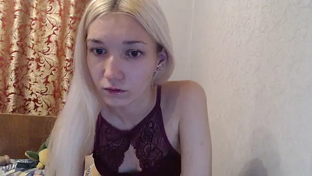 maybe doll online show from November 2025 09:39:01 PM