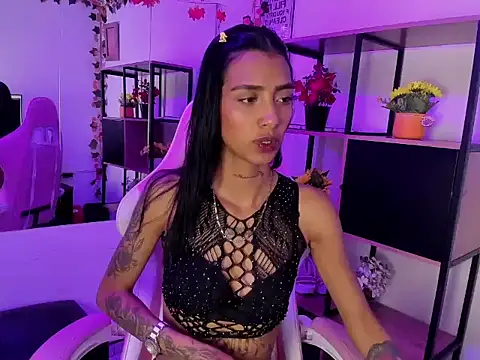 Snapshot of KarlaSlutSkinny__ chatting on February 2026 08:57:02 PM KarlaSlutSkinny online show from February 2026 08:57:02 PM