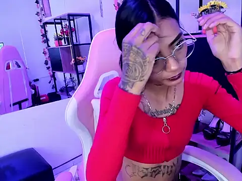 Snapshot of KarlaSlutSkinny__ chatting on February 2026 08:49:01 PM KarlaSlutSkinny online show from February 2026 08:49:01 PM