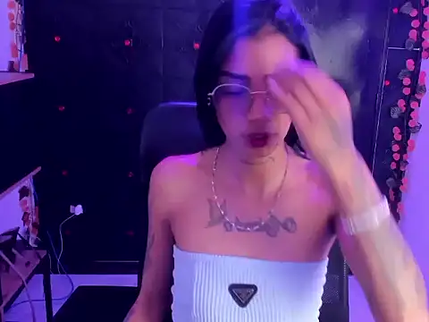 Snapshot of KarlaSlutSkinny__ chatting on February 2026 09:24:02 PM KarlaSlutSkinny online show from February 2026 09:24:02 PM