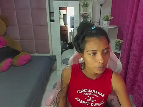 Snapshot of KarlaSlutSkinny__ chatting on February 2026 09:05:02 PM KarlaSlutSkinny online show from February 2026 09:05:02 PM