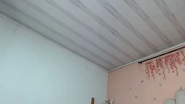 SweetRenata  online show from October 2025 11:16:01 AM