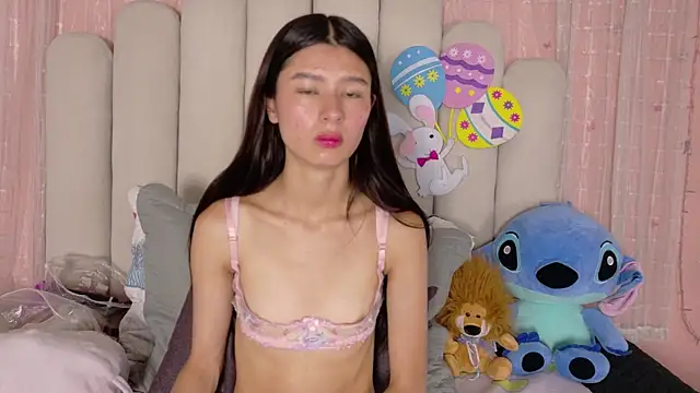 SweetRenata  online show from April 2026 12:07:01 PM