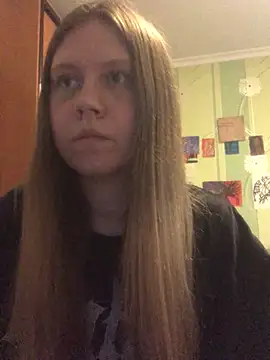 LunaVirelle online show from April 2026 03:48:02 PM