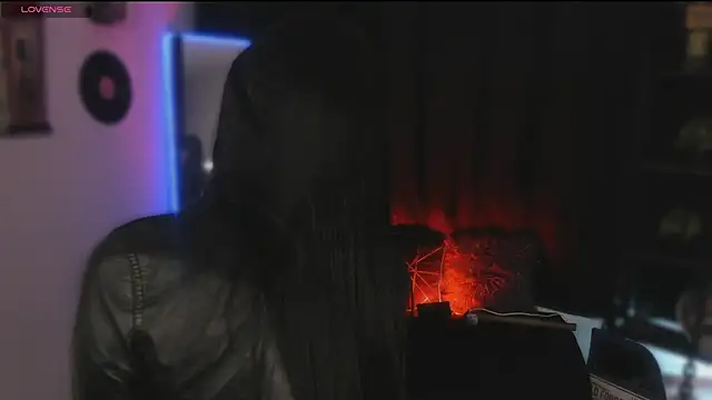 miiaa stone online show from October 2025 04:57:01 AM