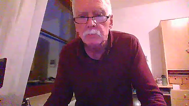 super-snoopy online show from November 2025 03:45:01 PM