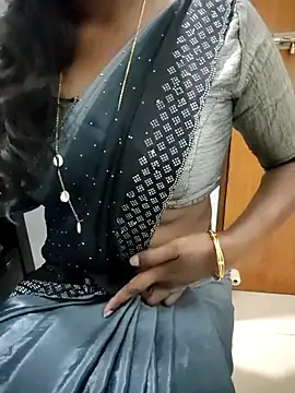 Tamilmallu-duskygirl03 online show from January 2026 06:13:02 PM