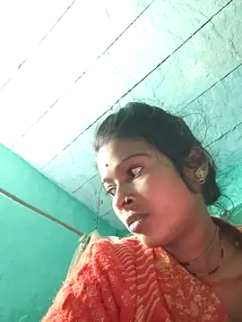 Co punam online show from December 2025 05:52:02 PM