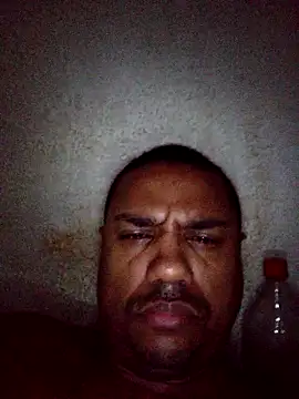 Snapshot of Mcbellorj chatting on October 2025 11:41:02 PM Mcbellorj online show from October 2025 11:41:02 PM