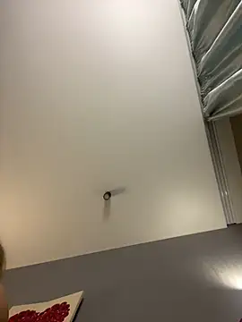 Snapshot of Passion-Blondy chatting on February 2026 08:20:01 PM Passion-Blondy online show from February 2026 08:20:01 PM