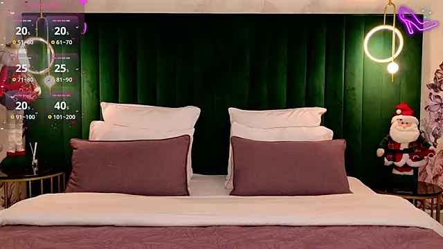 ClaireMathis online show from December 2025 02:57:02 PM