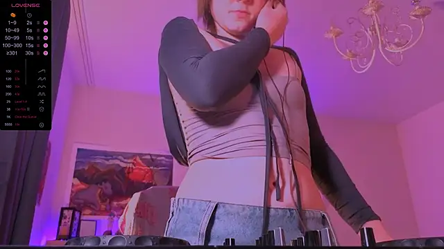 liquid0fluid0 online show from November 2025 08:42:01 PM