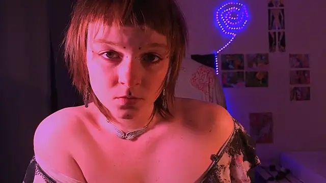 liquid0fluid0 online show from January 2026 05:16:02 PM