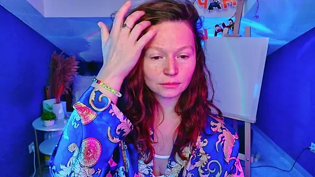 AuroraBorealis   online show from October 2025 06:46:01 AM