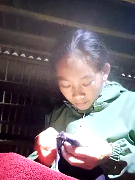 gio-thu online show from October 2025 02:30:02 AM